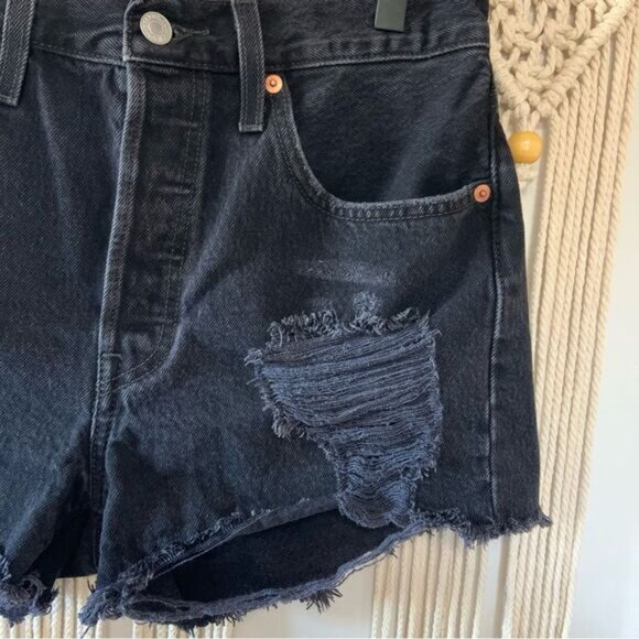 LEVI’S 501 High Waisted Button Fly Distressed Raw Hem Denim Shorts Black 28 - Picture 3 of 16
